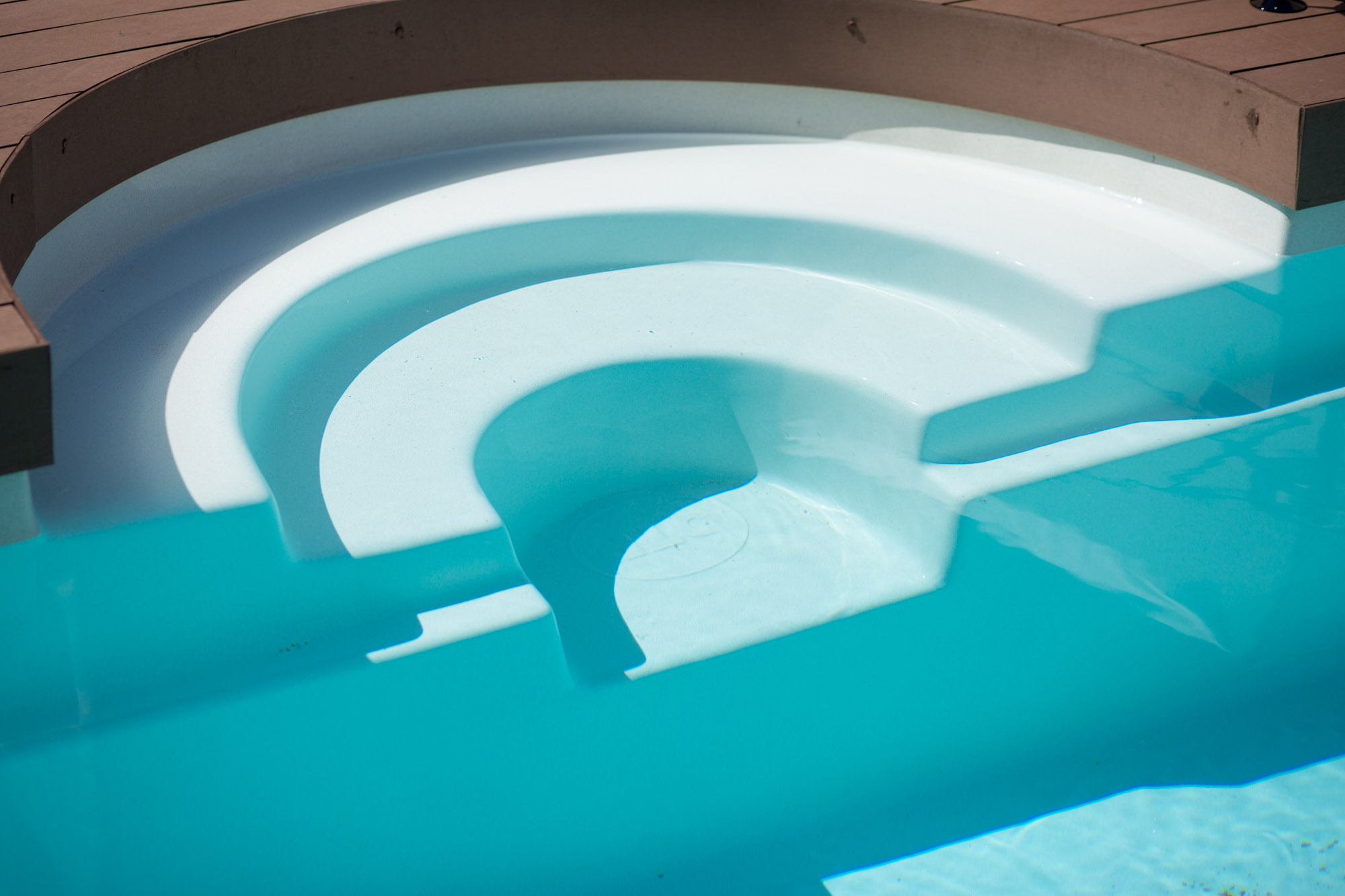 REGAR CON AGUA DE PISCINA