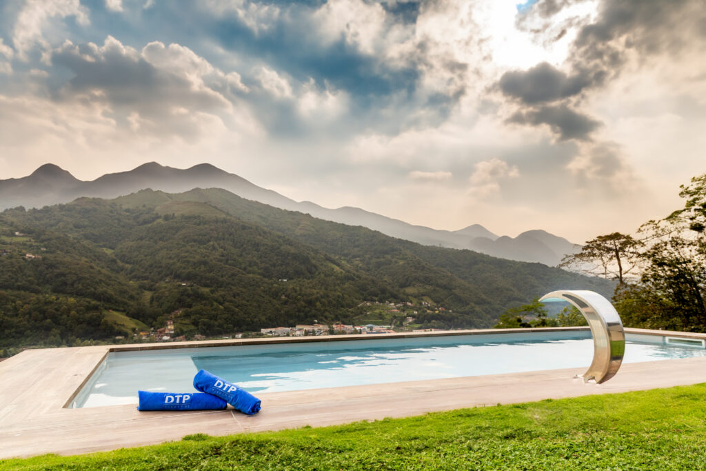 ILUMINAR PISCINA