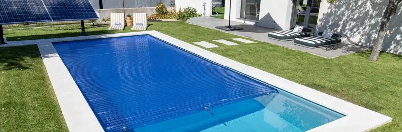 calentar piscina con placas solares