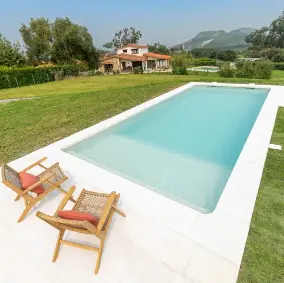 calentar piscina con placas solares
