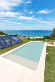 calentar piscina con placas solares