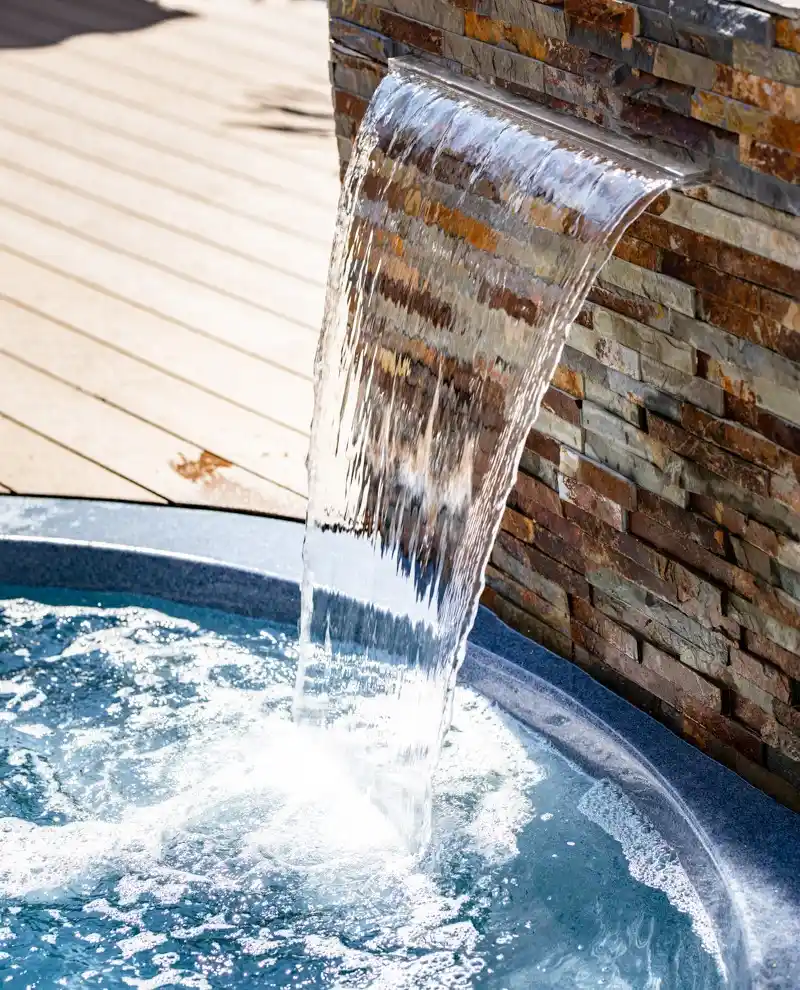 Cómo Quitar Algas de la Piscina de Forma Efectiva y Prevenir su Reaparición 7 quitar algas de piscina