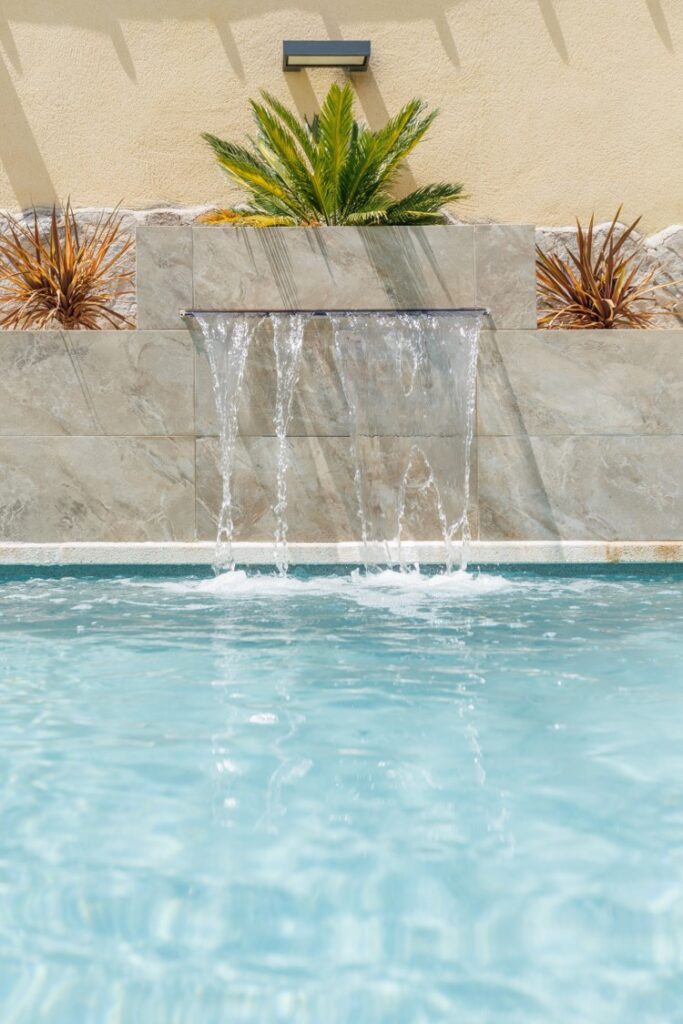 La Mejor Hora para Depurar tu Piscina: Guía Definitiva de Piscinas DTP 4 La Mejor Hora para Depurar tu Piscina: Guía Definitiva de Piscinas DTP 3